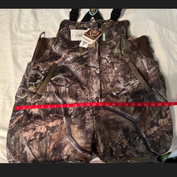 Drake Women’s Silencer Bib With Agion Active, Mossy Oak Country DNA, Camoflauge - Picture 4 of 5